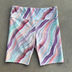 ATHLETA Love Proudly 7” Bike Shorts Size L